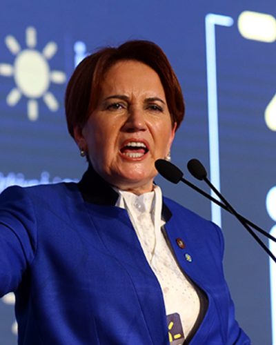 Meral Akşener’in vatandaşla İLGİNÇ SOHBETİ