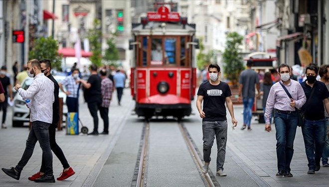 Korona çığ gibi: 78 CAN KAYBI 2 BİN 322 YENİ HASTA