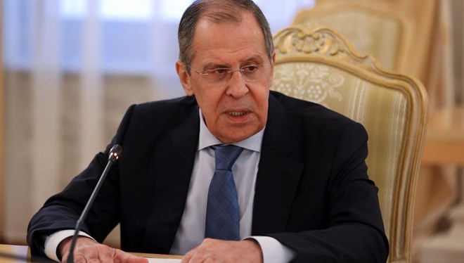 Rus bakandan otokontrol dersi: LAVROV GÖNÜLLÜ KARANTİNADA