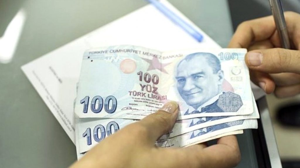 AK Partili Turhan, : VERGİ AFFI YOK, YAPILANDIRMA VAR