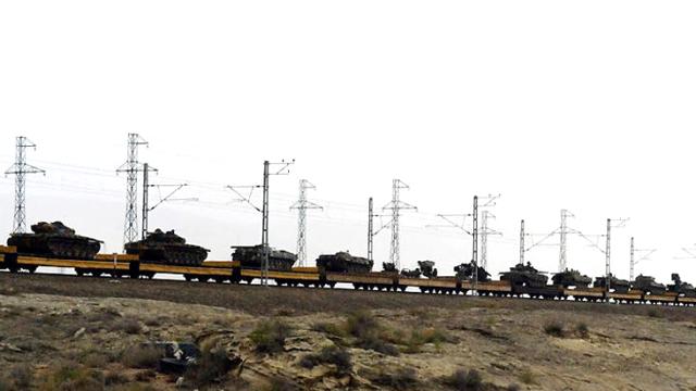 Ermenilerden ELE GEÇİRİLEN TANK VE TOPLAR Bakü’ye götürüldü