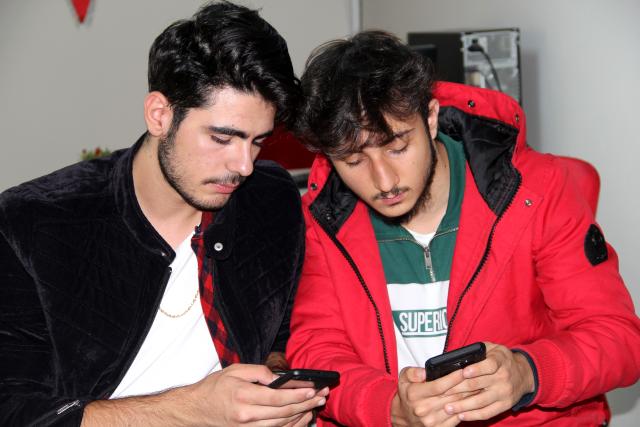 Buldukları açıklar için Instagram’dan 50 DOLAR ÖDÜL TEKLİF EDİLDİ