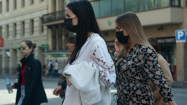 İspanya’da vaka sayısı 1 AYDA 25 BİNDEN 5 BİNE DÜŞTÜ