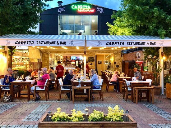 Uzmanlar bu ayın sonunu işaret ediyor KAFE VE RESTORANLAR KADEMELİ OLARAK AÇILMALI